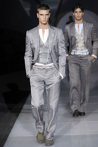 Giorgio Armani / - 2009
